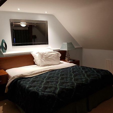 Ye Olde Red Lion Bed & Breakfast Newbury  Ngoại thất bức ảnh