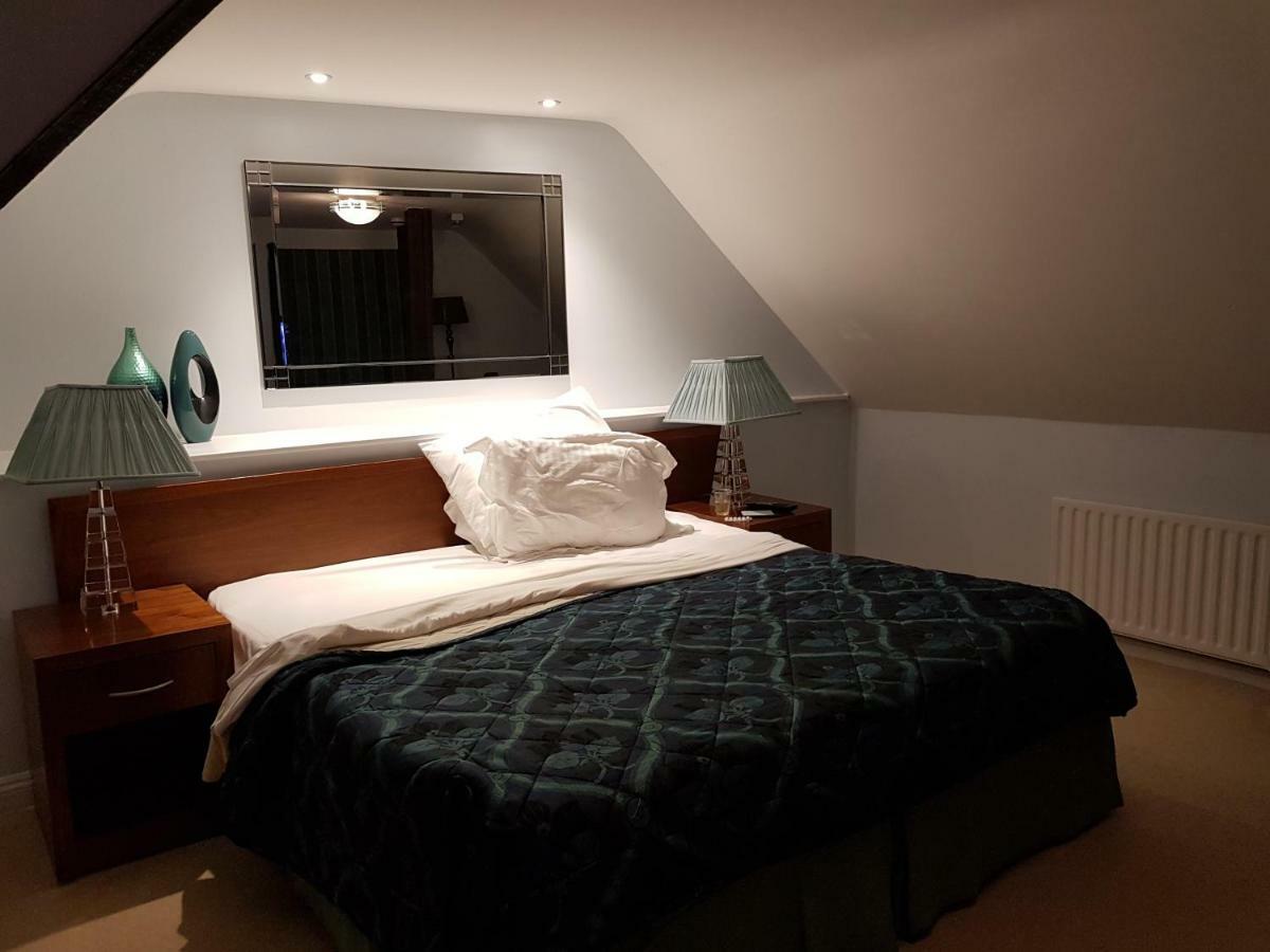 Ye Olde Red Lion Bed & Breakfast Newbury  Ngoại thất bức ảnh
